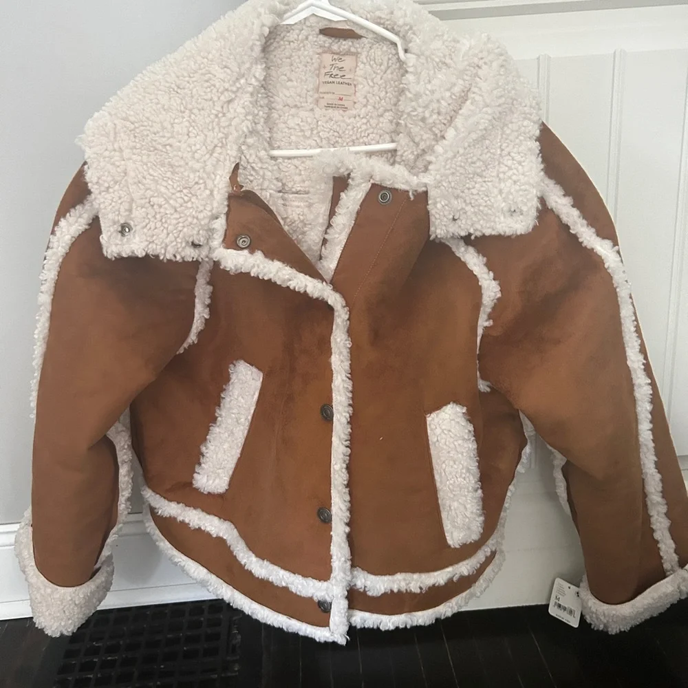 New with tags free people Vegan leather Sherpa coat - Picture 5 of 6